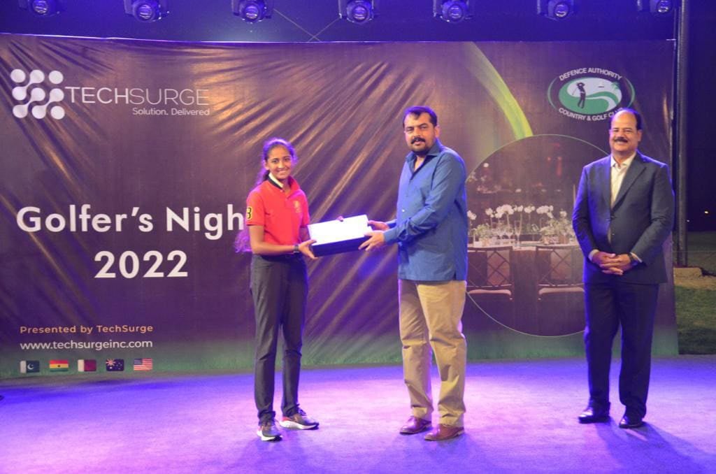 Prize Distribution — photo 9 of 11
